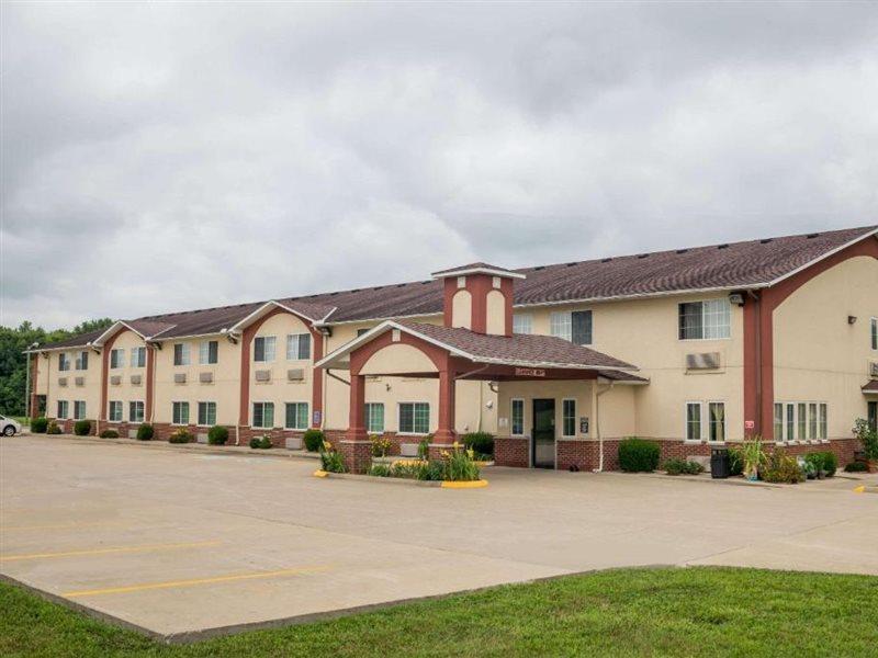 ซูเปอร์ 8 บาย วินด์แฮม เมาน์ คาร์เมล อิลลินอยส์ Hotel Mount Carmel ภายนอก รูปภาพ